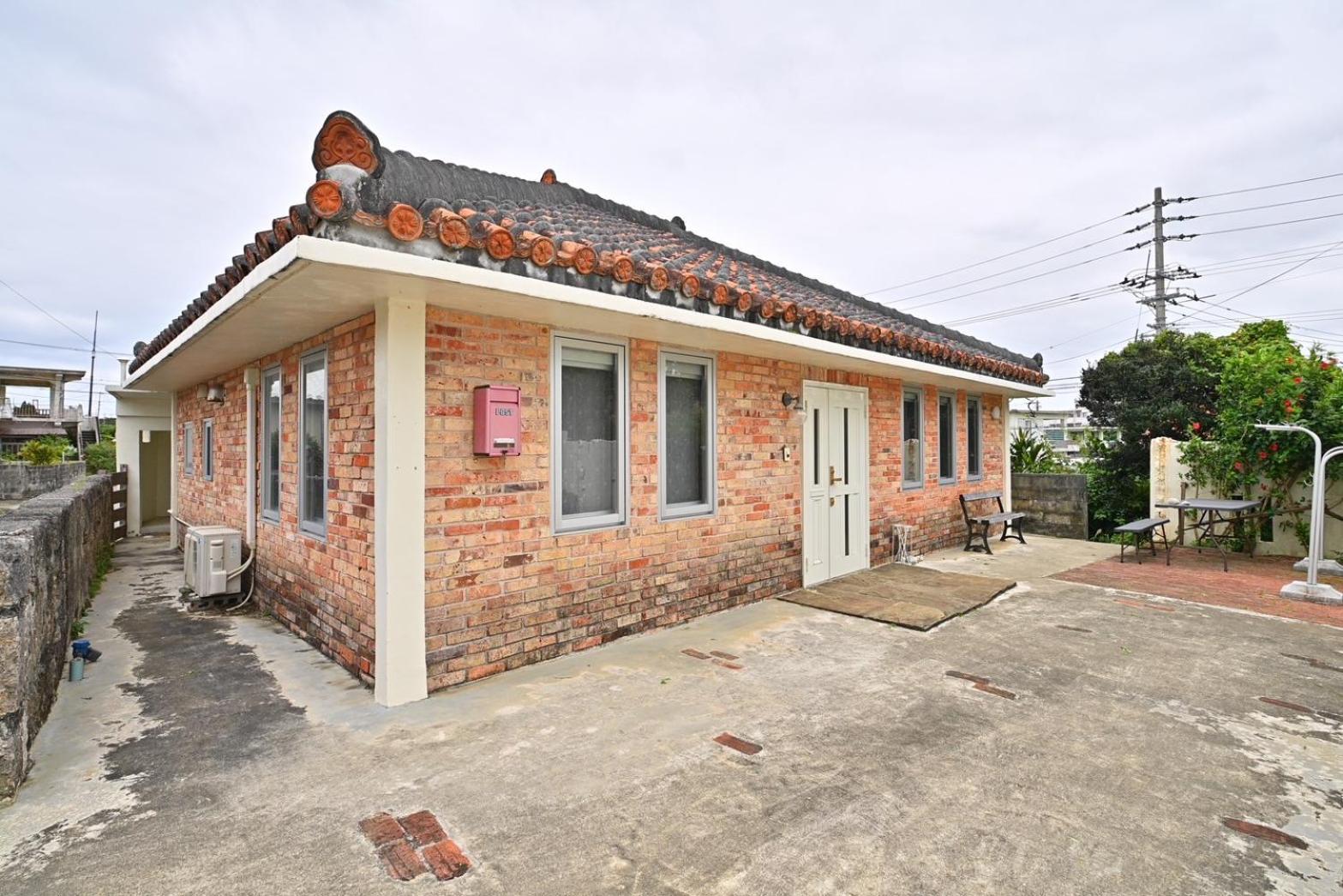 あかばなのさと Apartment Miyakojima  Exterior photo